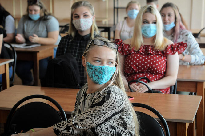 
                            Смертность в России из-за атаки коронавируса стала максимальной за 14 лет
                        