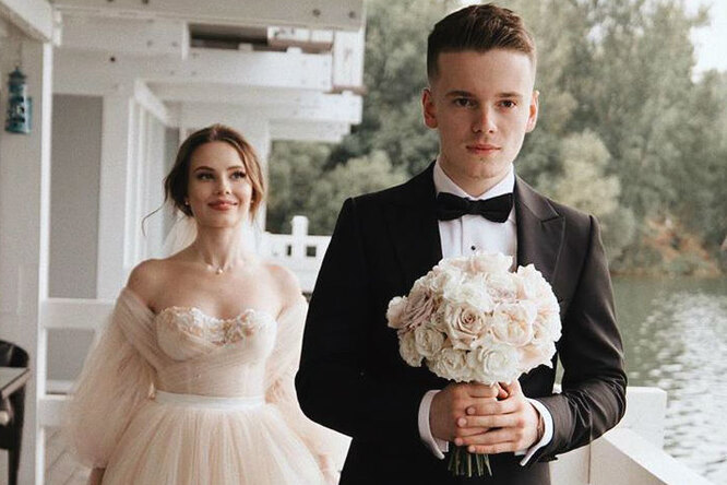 
                            Сын Валерии и его жена пожаловались на испорченный медовый месяц в Турции
                        