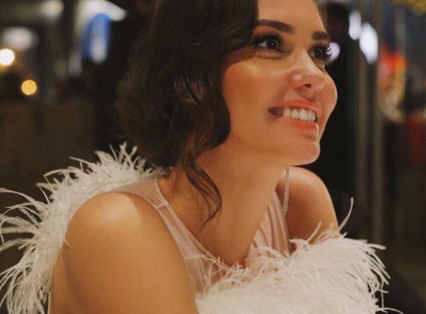 "Счастья пожелаю": Агата Муцениеце отреагировала на новость о свадьбе Прилучного и Карпович