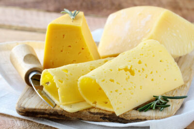 Польза твердого сыра