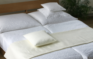 Качественное гостиничное постельное белье: ваши гости будут спать на облаках