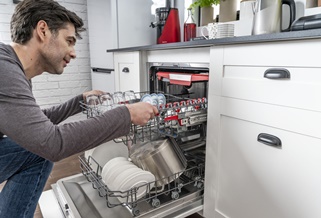 Как выбрать посудомоечную машину для дома? Основные критерии и советы по выбору