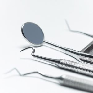 Инновационные материалы в стоматологии: перспективы и применение в современной практике