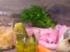 Капуста со свеклой: быстрый рецепт маринованной капусты с чесноком