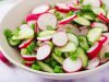 Салат с редиской и зеленым луком