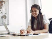 Групповые уроки или «один на один»: что лучше для онлайн‑обучения в средней школе